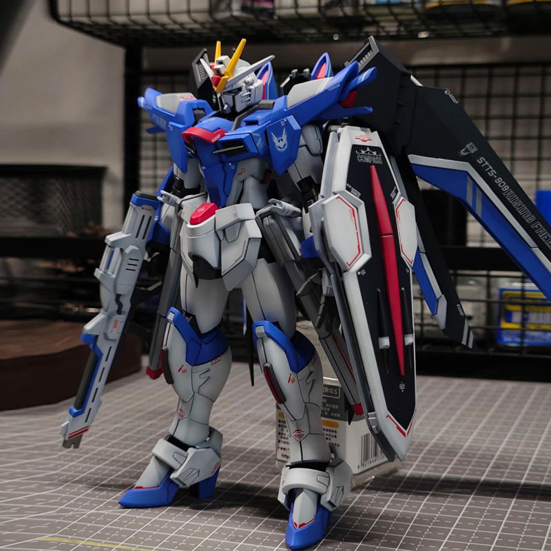 Kit Modello in Plastica Mecha  - Bandai Gundam Hg recensione e prezzo